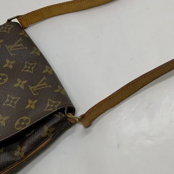 Louis Vuitton Musette Salsa Brown Monogram Shoulder Bag mon390-102525
